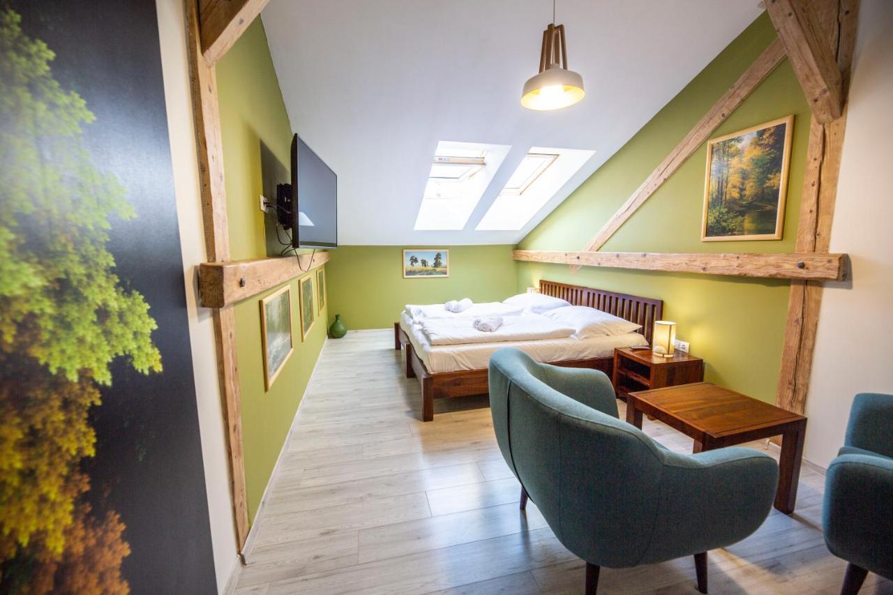 In Spirit, Hotel V Roznovskem Pivovaru - Pivni Lazne, Wellness & Cokoladovna Rožnov pod Radhoštěm Zewnętrze zdjęcie